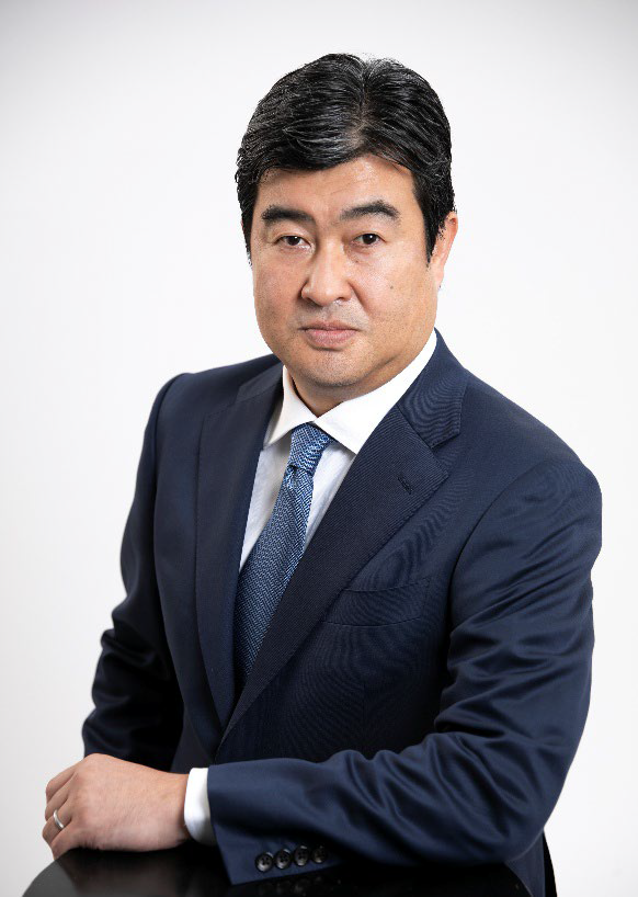 代表取締役社長　阿部泰久